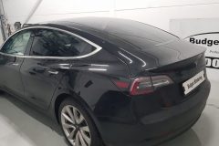 Ramen blinderen Tesla Model 3