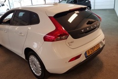 Ramen blinderen Volvo V40 in Delft voor de dealer Delft