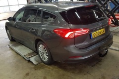 Ramen blinderen Ford Focus in Delft voor Lease Maatschappij