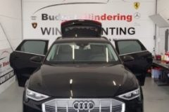 Ramen Blinderen Audi E Tron